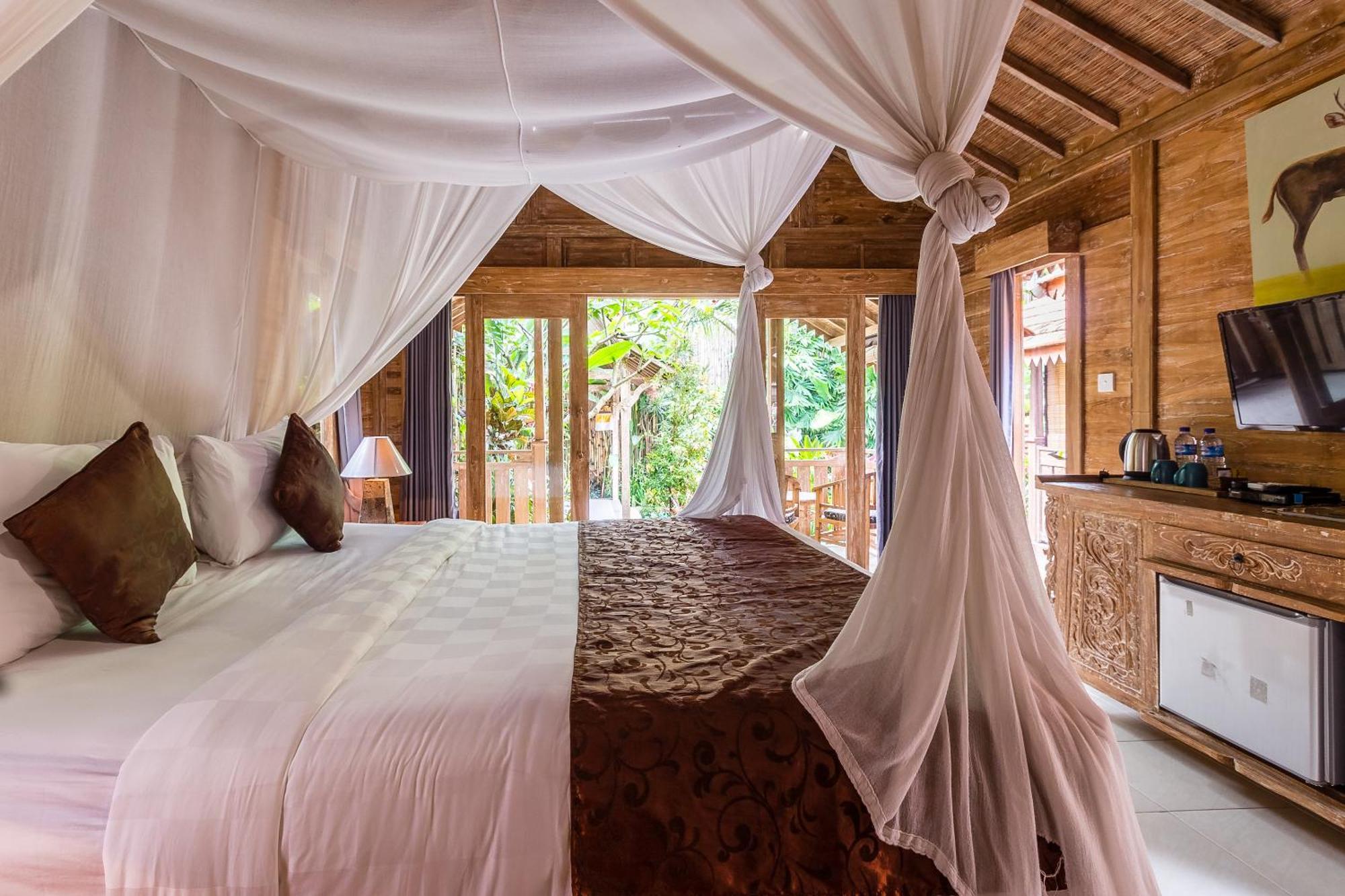 Holiday park Bije Suite Villa Ubud 4*